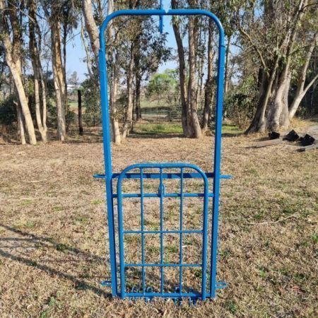Guillotine Gate